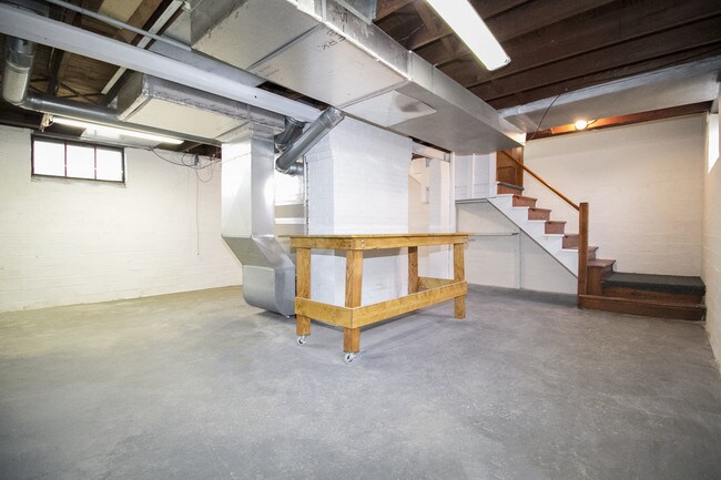 Building Photo - 4111 Hearthstone Pl