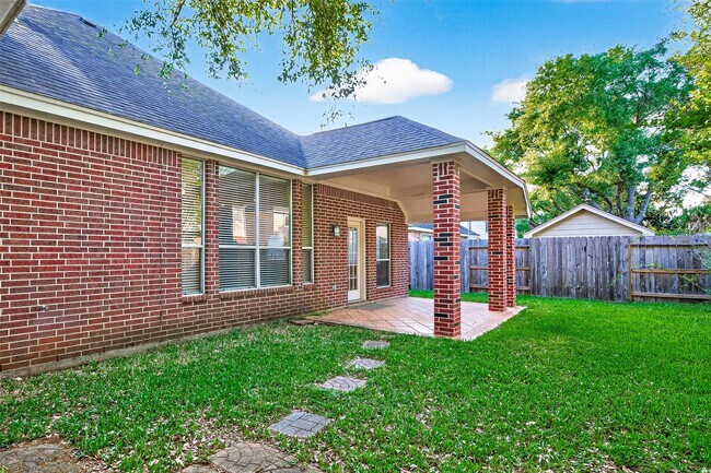 Building Photo - 20126 Black Canyon Dr