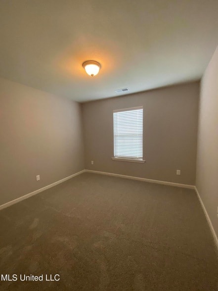 Building Photo - 3160 Magnolia Bloom Dr