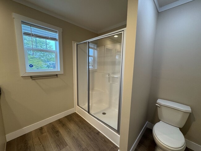 Building Photo - 48599 Lakeview E