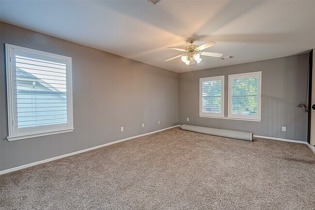 Building Photo - 1419 Kyle Hill Ln