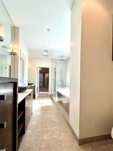 Building Photo - 4401 Crown Ridge Dr