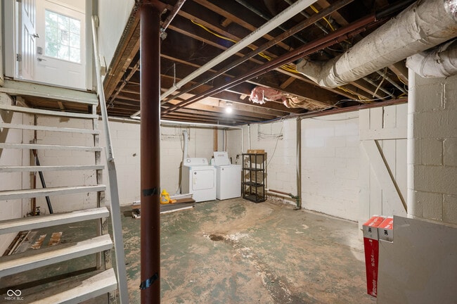 Building Photo - 5245 E Market St