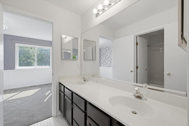 Building Photo - Updated Two-Story with Granite Kitchen, Deck, and Fully Fenced Yard