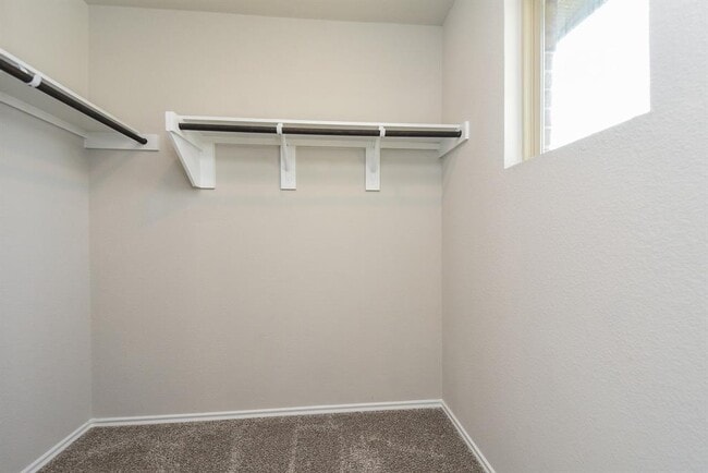Building Photo - 9205 Inland Leather Ln