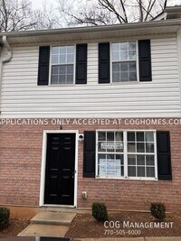 Building Photo - 209 E Wilson St