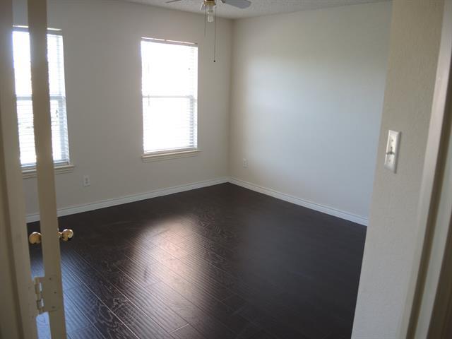 Building Photo - 4416 Jenkins Dr