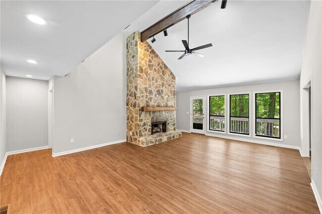 Building Photo - 4528 Lashley Ct NE