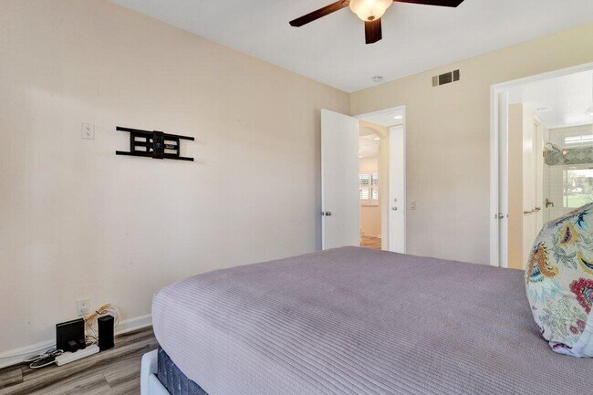 Building Photo - 67278 S Chimayo Dr