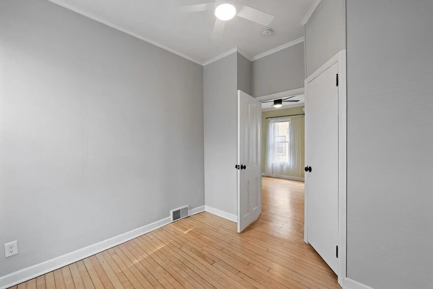 bedroom 1 - 731 Fillmore St NE