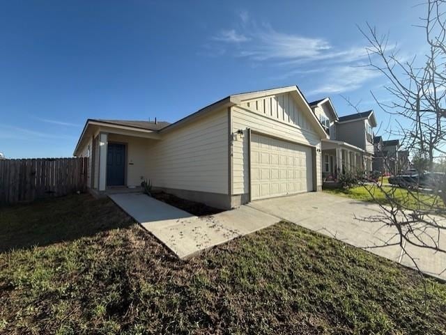 Building Photo - 1614 Decano Ln