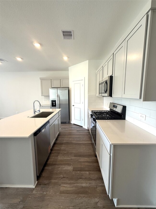 Building Photo - 4308 Wallace Falls Ln