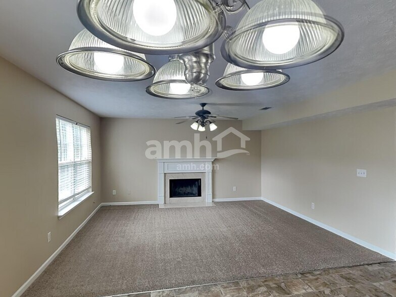 Building Photo - 4006 Pennick Ct