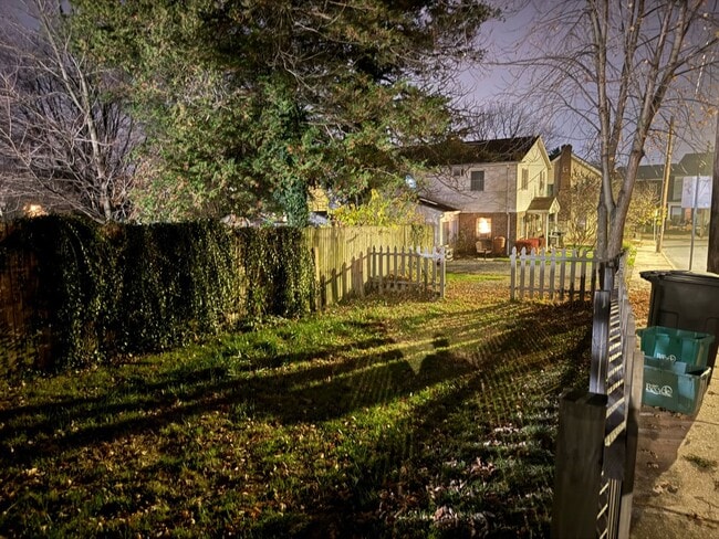 Building Photo - Beautiful 3 Bedroom 2 bathroom Home in Ephrata!