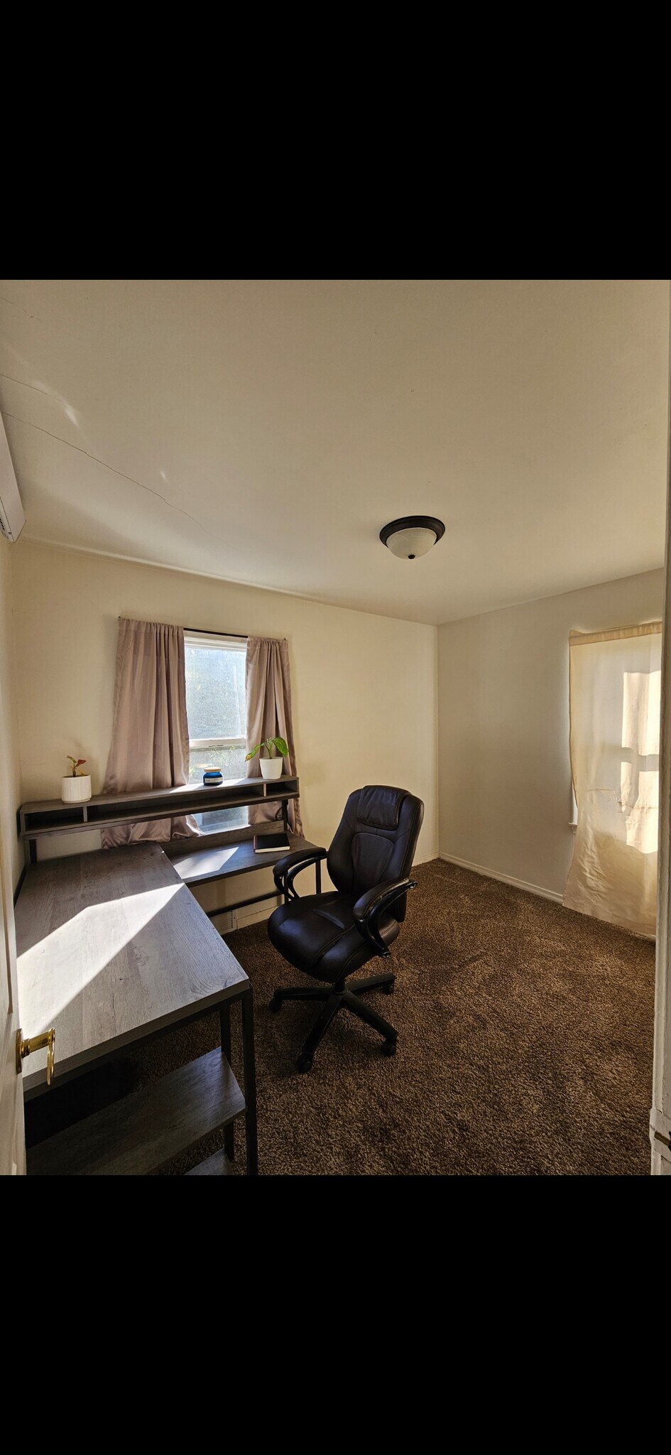 Building Photo - 207 Saint Andrew St