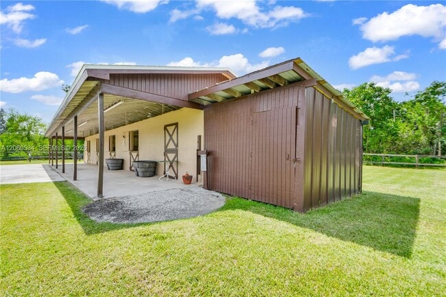 Building Photo - 17680 SW 54th St