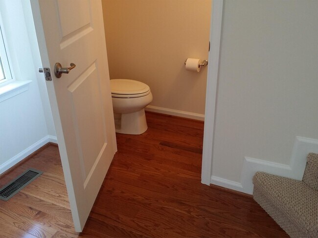 Building Photo - 22854 Yellow Oak Terrace