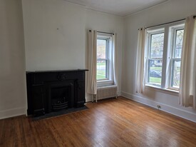 Building Photo - 314 Washington St