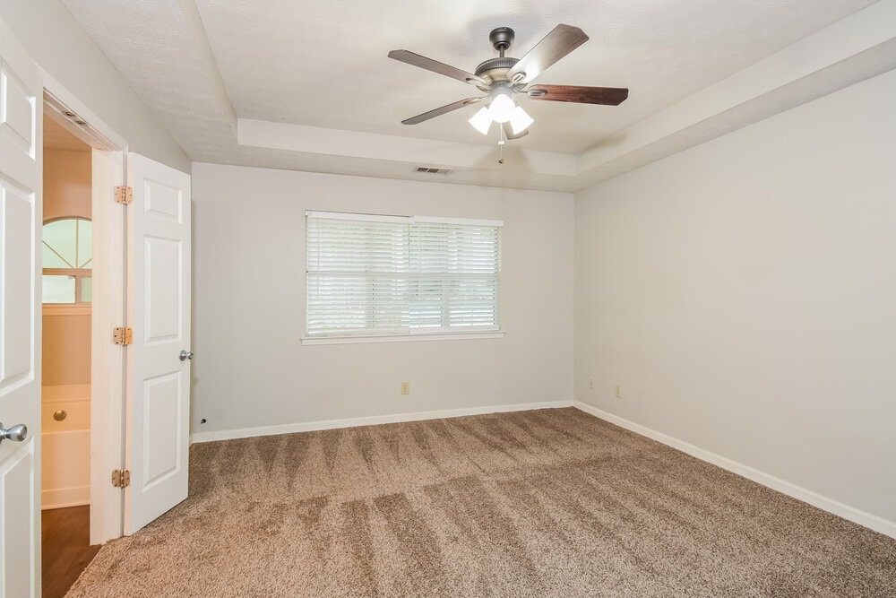 Building Photo - 1171 Lennox Ct NE