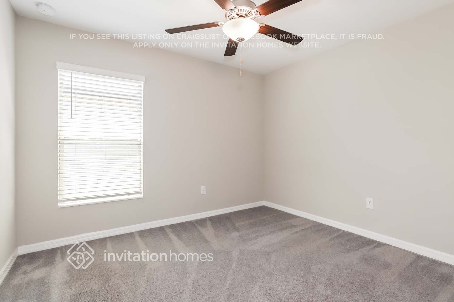 Building Photo - 1545 Blue Rose Dr