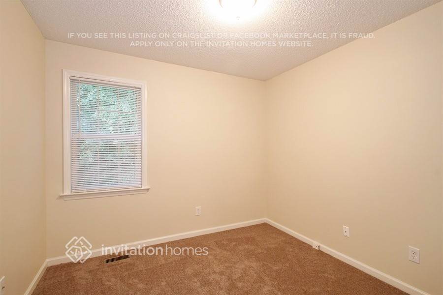 Building Photo - 416 Westonridge Run