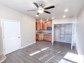Building Photo - Unit S130 Utilities Included - studio apartment in Hildale