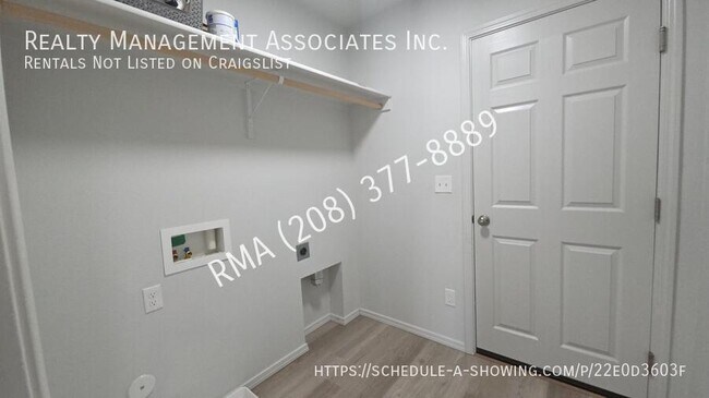 Building Photo - 13127 S Catawba River Ave