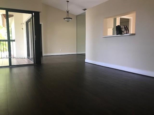 Building Photo - 337 Ives Dairy Rd