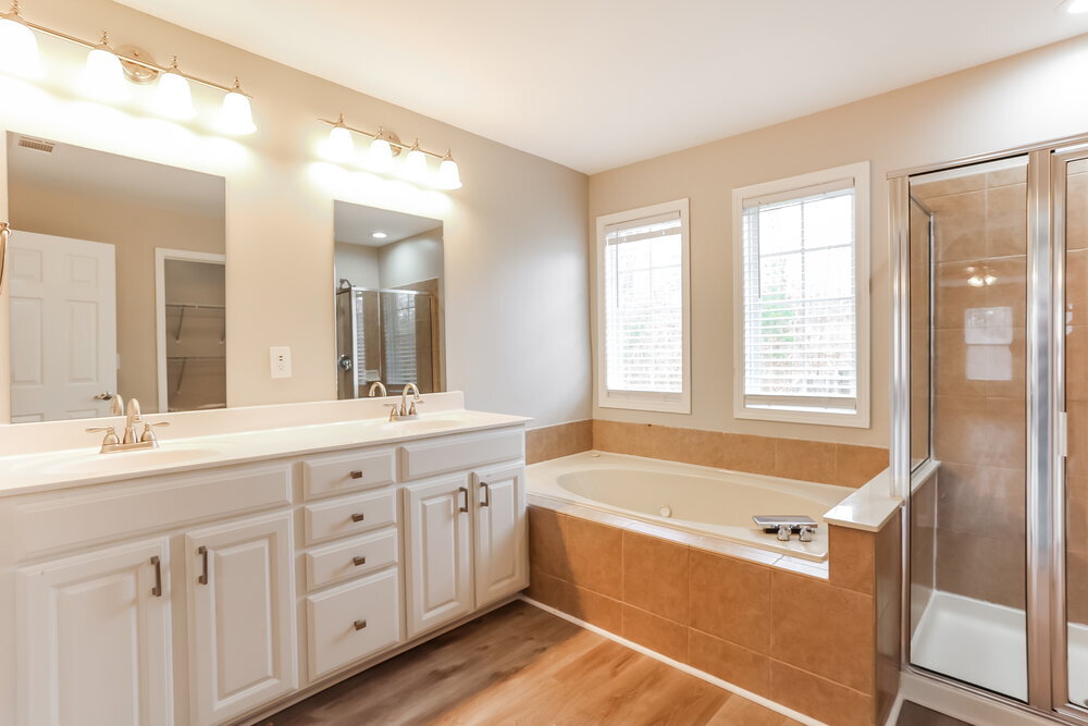 Building Photo - 7139 Thoreau Cir