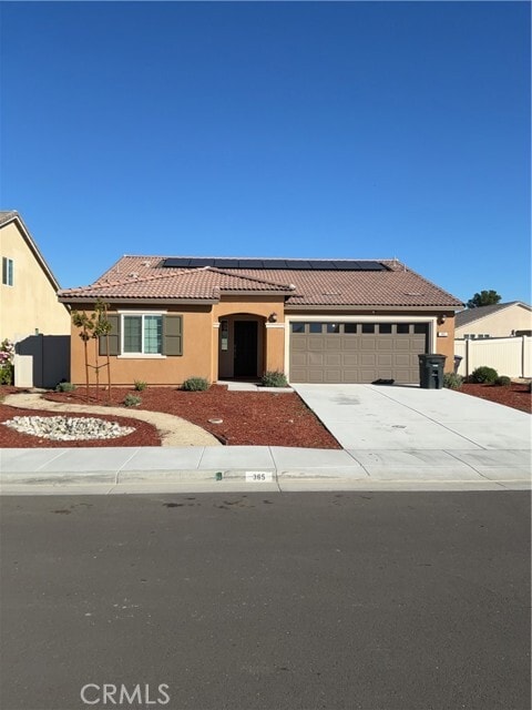 Primary Photo - 365 White Gate Pl