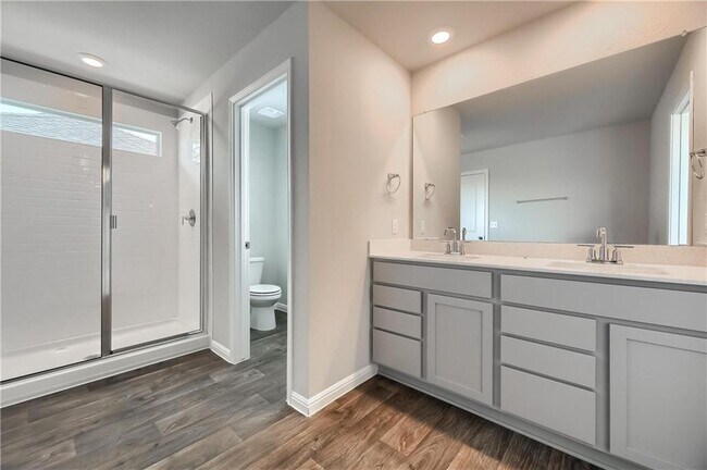 Building Photo - 212 Strand Ln