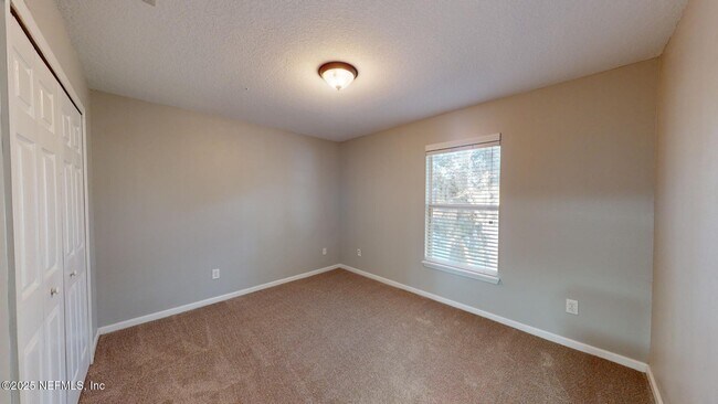 Building Photo - 7063 Deer Lodge Cir