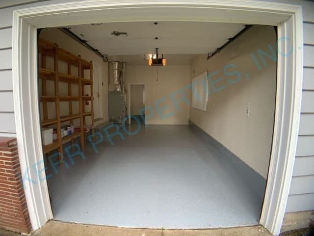 Building Photo - 11727 SE Morrison St