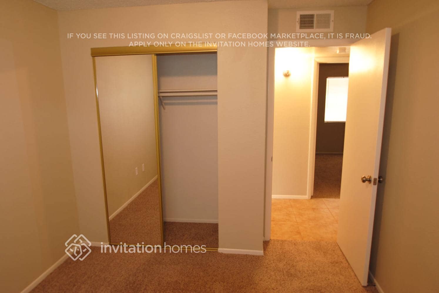 Building Photo - 514 E Westchester Dr