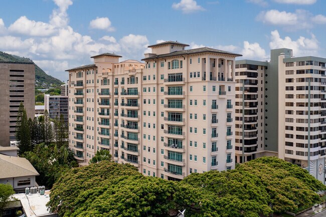 Primary Photo - The Courtyards at Punahou