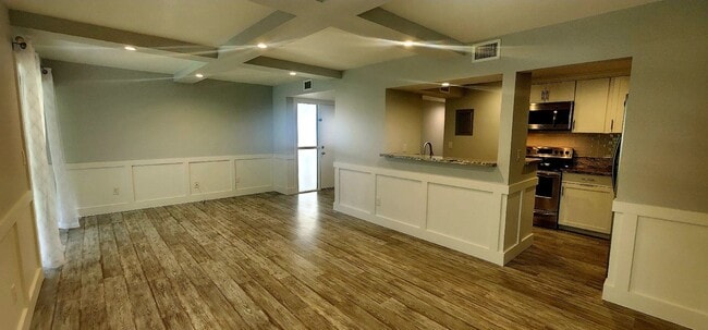 Building Photo - St Augustine Shores Gem! 2 Bed-2 Bath 1st ...