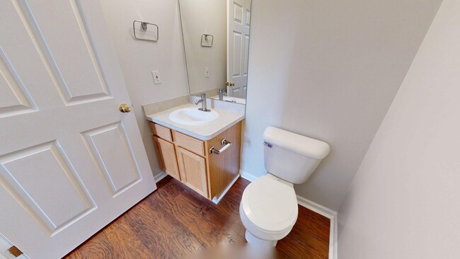 Building Photo - 3073 Promenade Cir