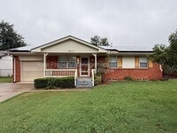 Building Photo - 5417 NW 46th Terrace