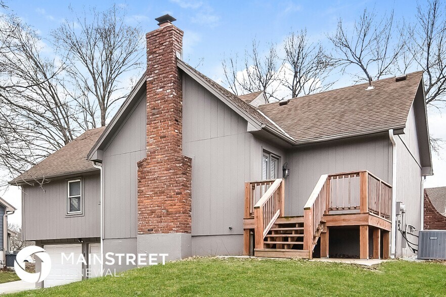 Building Photo - 3903 SW Linden Ln