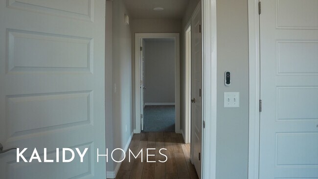 Building Photo - 5216 Bing Cir