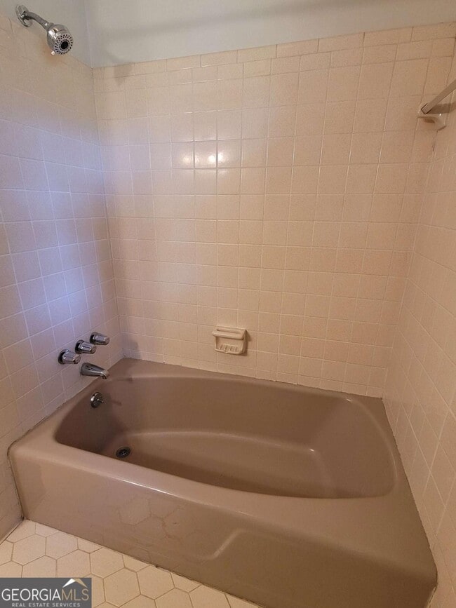 Building Photo - 1204 Jefferson Hwy