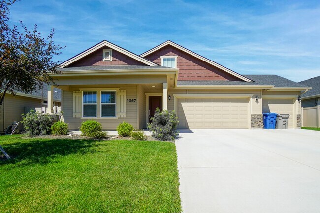 Building Photo - 3067 N Greengate Wy
