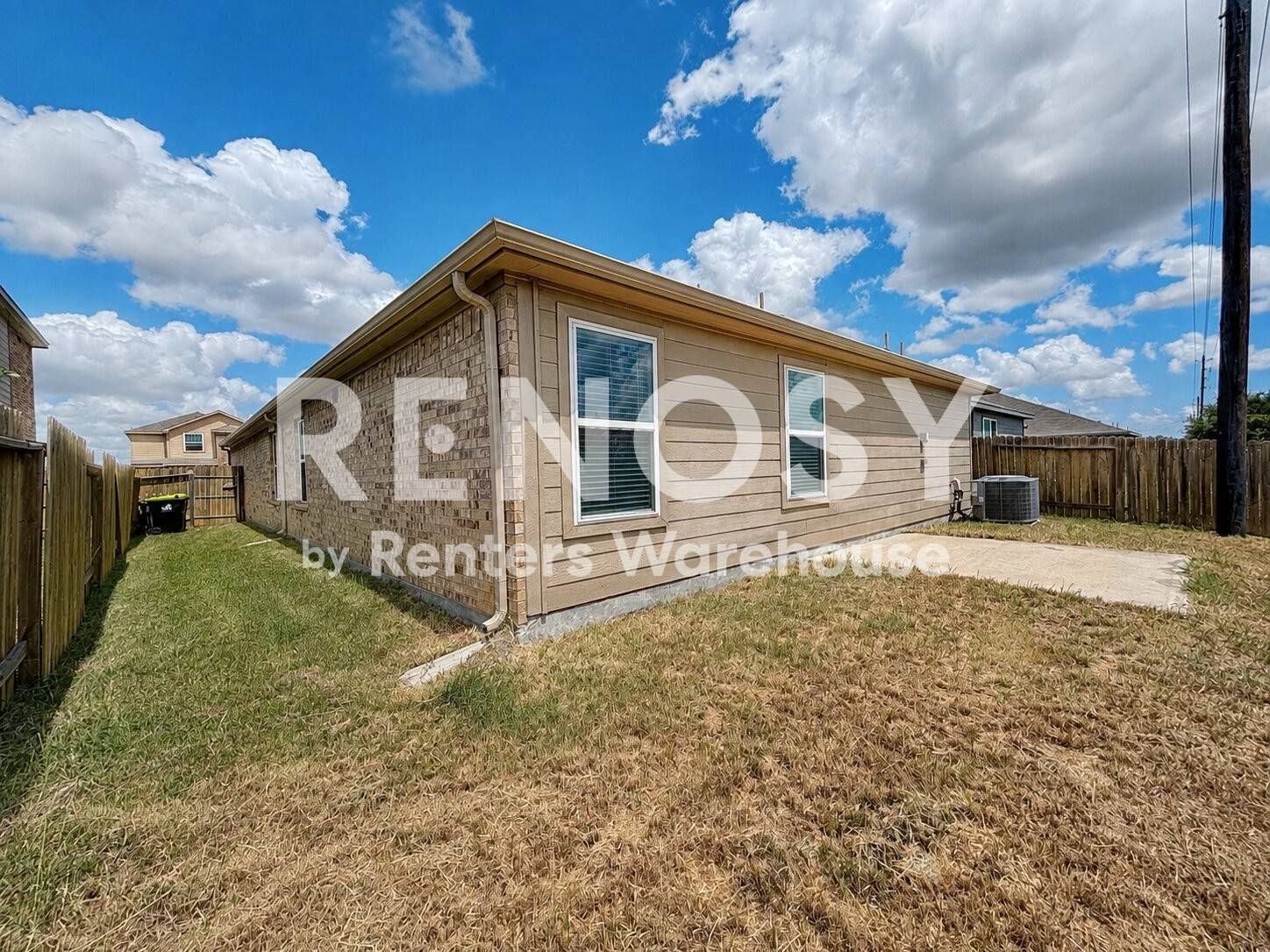 Building Photo - 7942 Vacek Meadows Loop