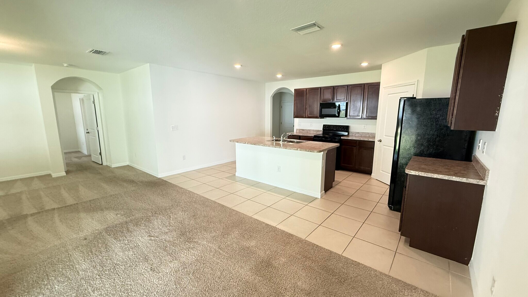 Building Photo - 36110 Jenny Lynne Cir