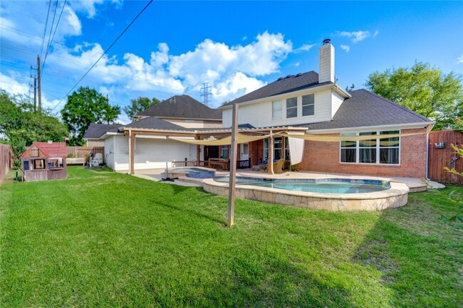 Building Photo - 6206 Clear Canyon Dr