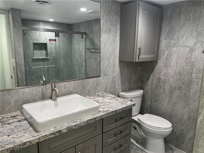 Building Photo - 524 Greenbriar Pl