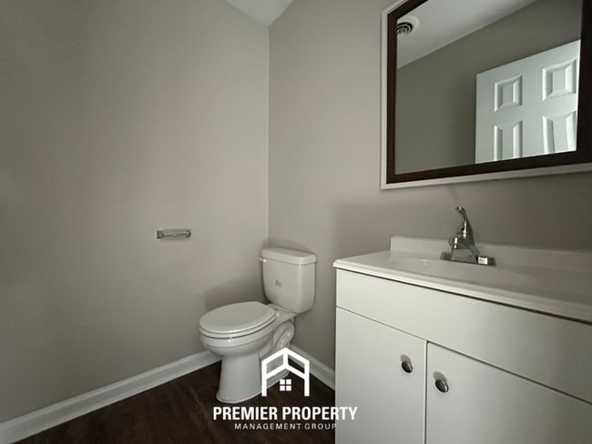 Building Photo - Spacious 3BR Southaven Home w/ Sunroom, Hardwood Floors & Fenced Yard & Near Schools