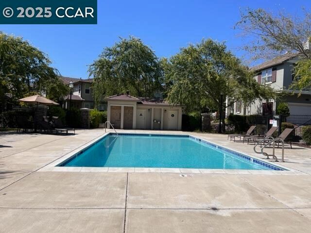 Building Photo - 1411 Arianna Ln