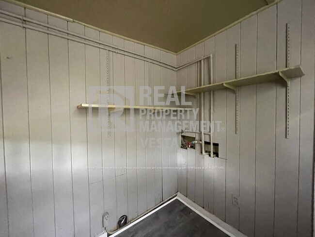 Building Photo - 2674 Pauladale Dr