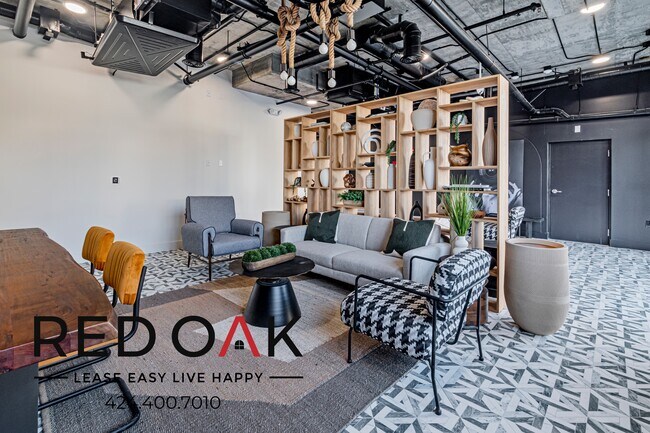 Building Photo - 1037 Dewey Ave